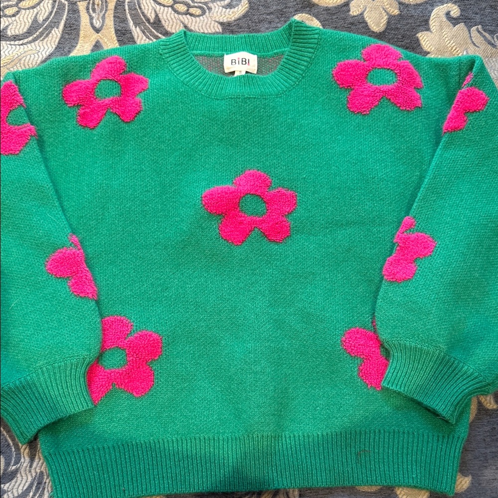 BiBi Vibrant Green Sweater with Pink Floral Accents